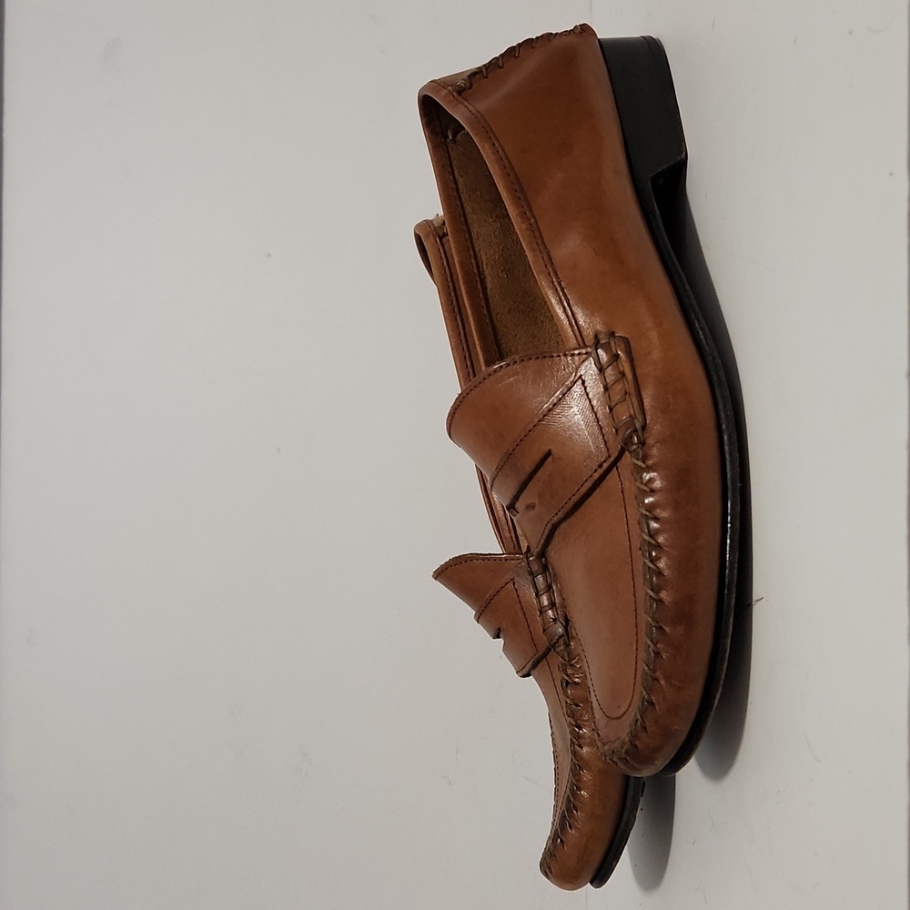 Slip on dress shoes